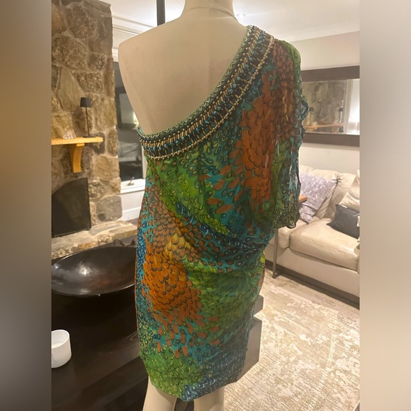 Off the shoulder, Monique Leshman dress - Picture 2 of 7